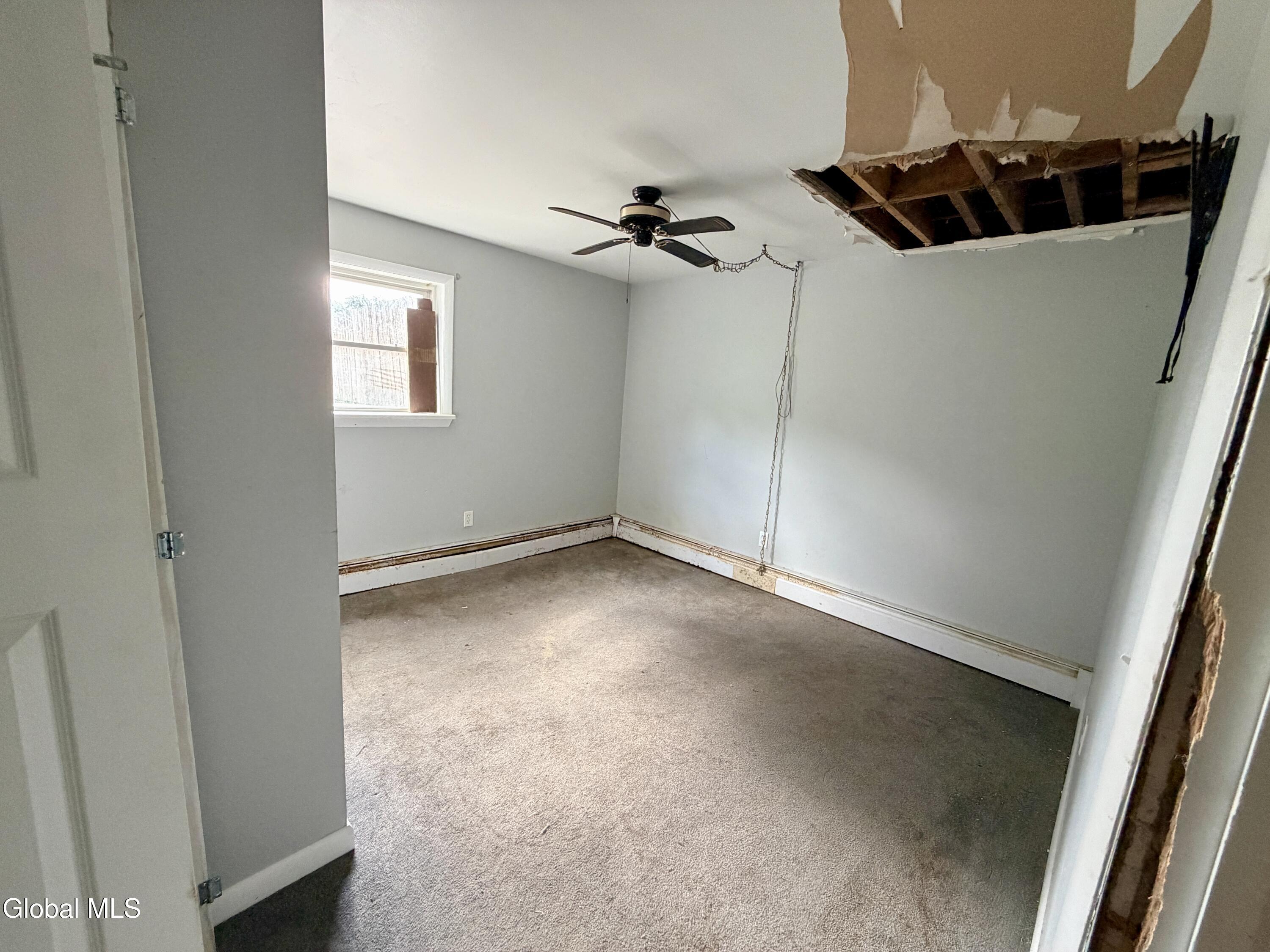 186 Middletown Road Waterford NY 12188