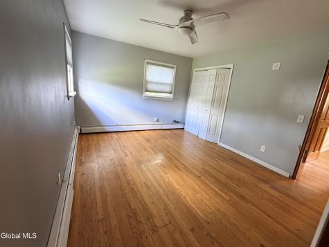 186 Middletown Road Waterford NY 12188