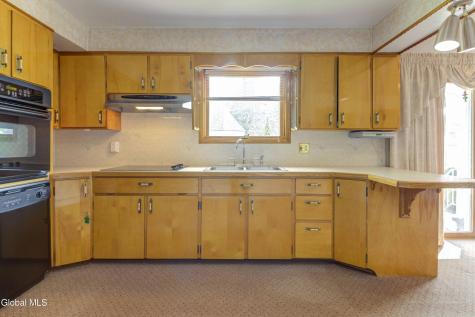 296 Voorhees Road Amsterdam NY 12010