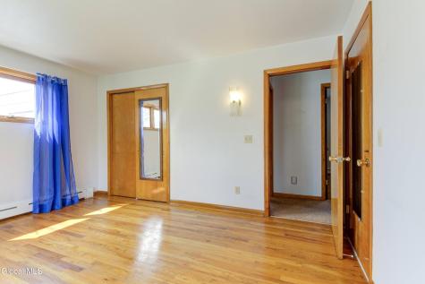 296 Voorhees Road Amsterdam NY 12010