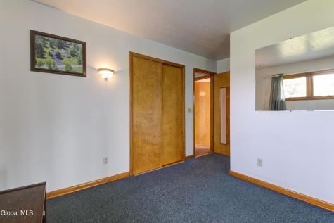 296 Voorhees Road Amsterdam NY 12010