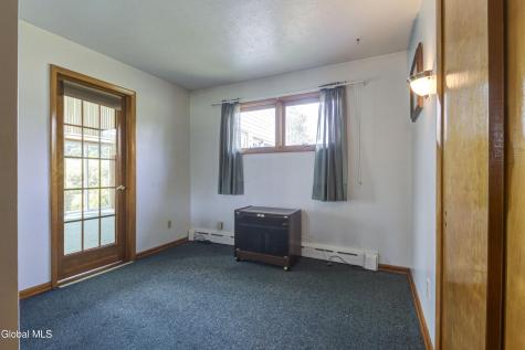 296 Voorhees Road Amsterdam NY 12010