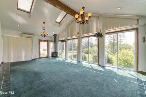 296 Voorhees Road Amsterdam NY 12010