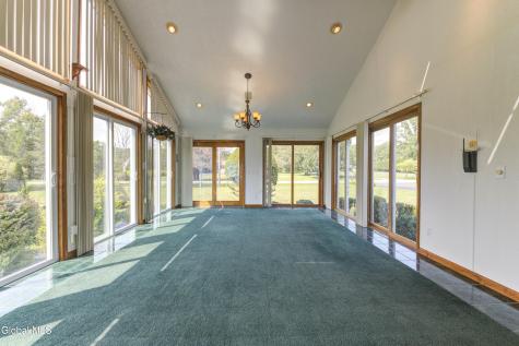 296 Voorhees Road Amsterdam NY 12010