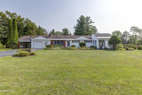 296 Voorhees Road Amsterdam NY 12010