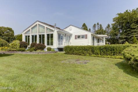 296 Voorhees Road Amsterdam NY 12010