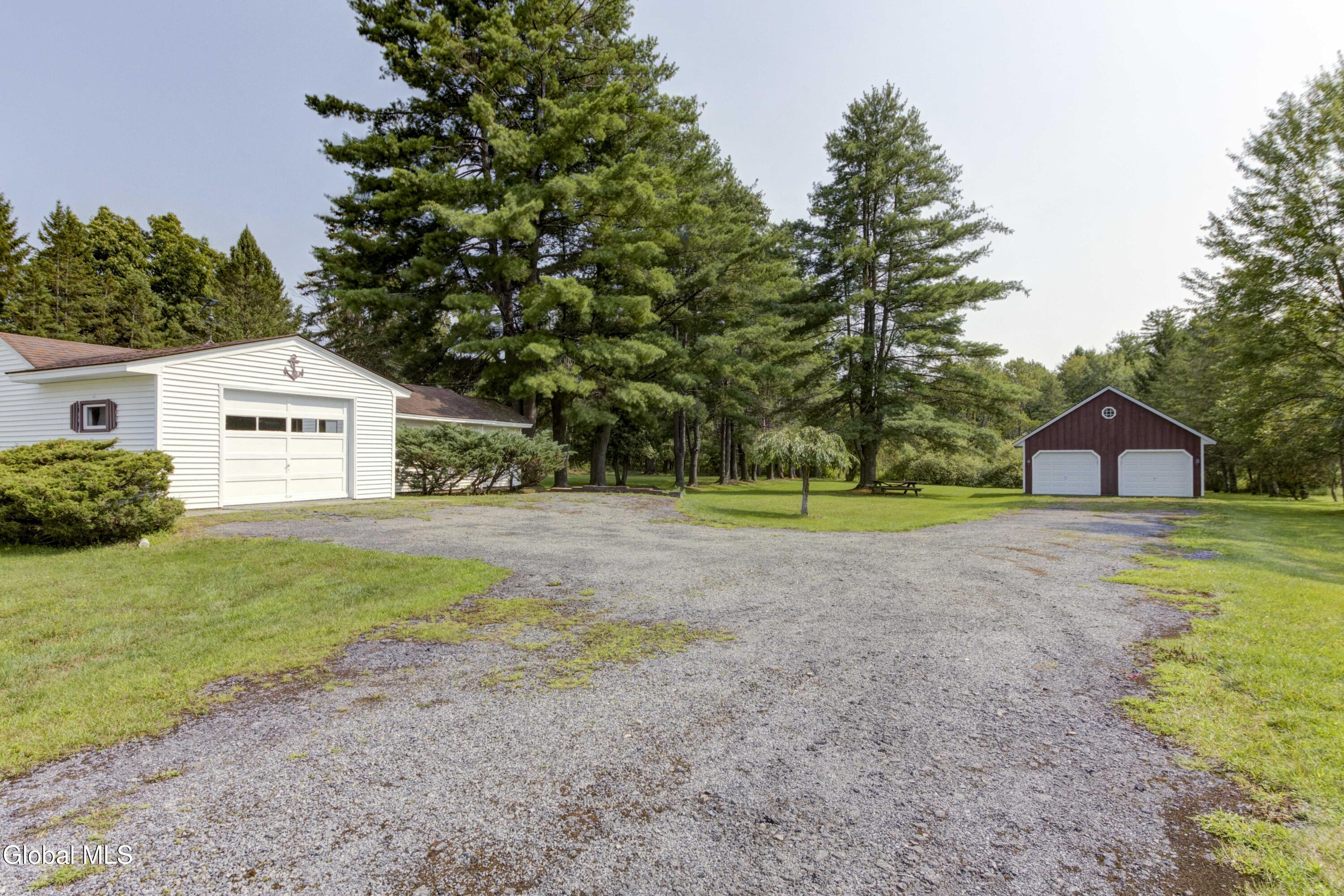 296 Voorhees Road Amsterdam NY 12010