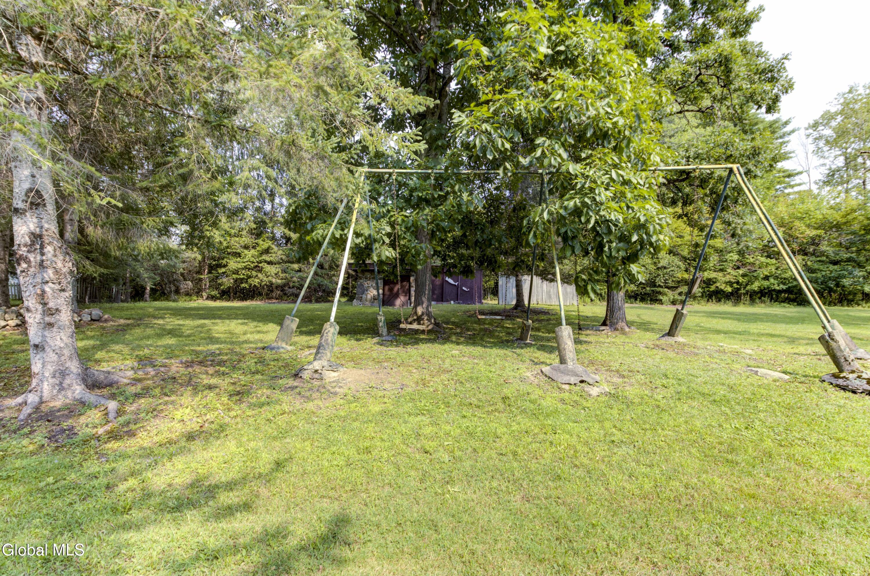 296 Voorhees Road Amsterdam NY 12010