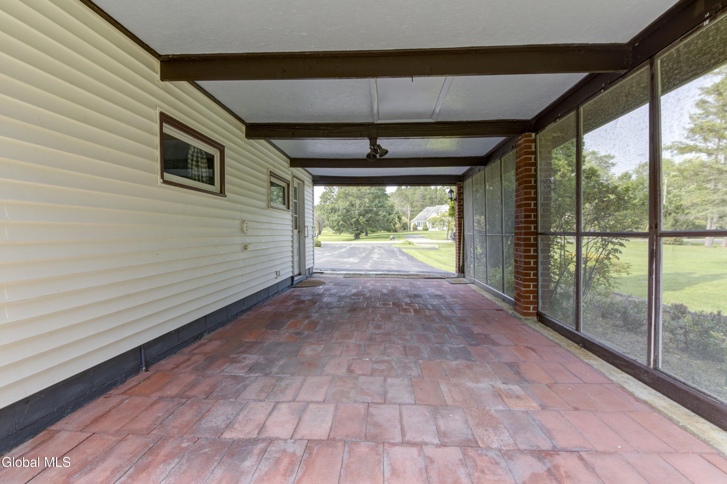 296 Voorhees Road Amsterdam NY 12010