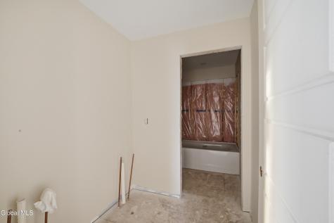 17 Schermerhorn Road Cohoes NY 12047
