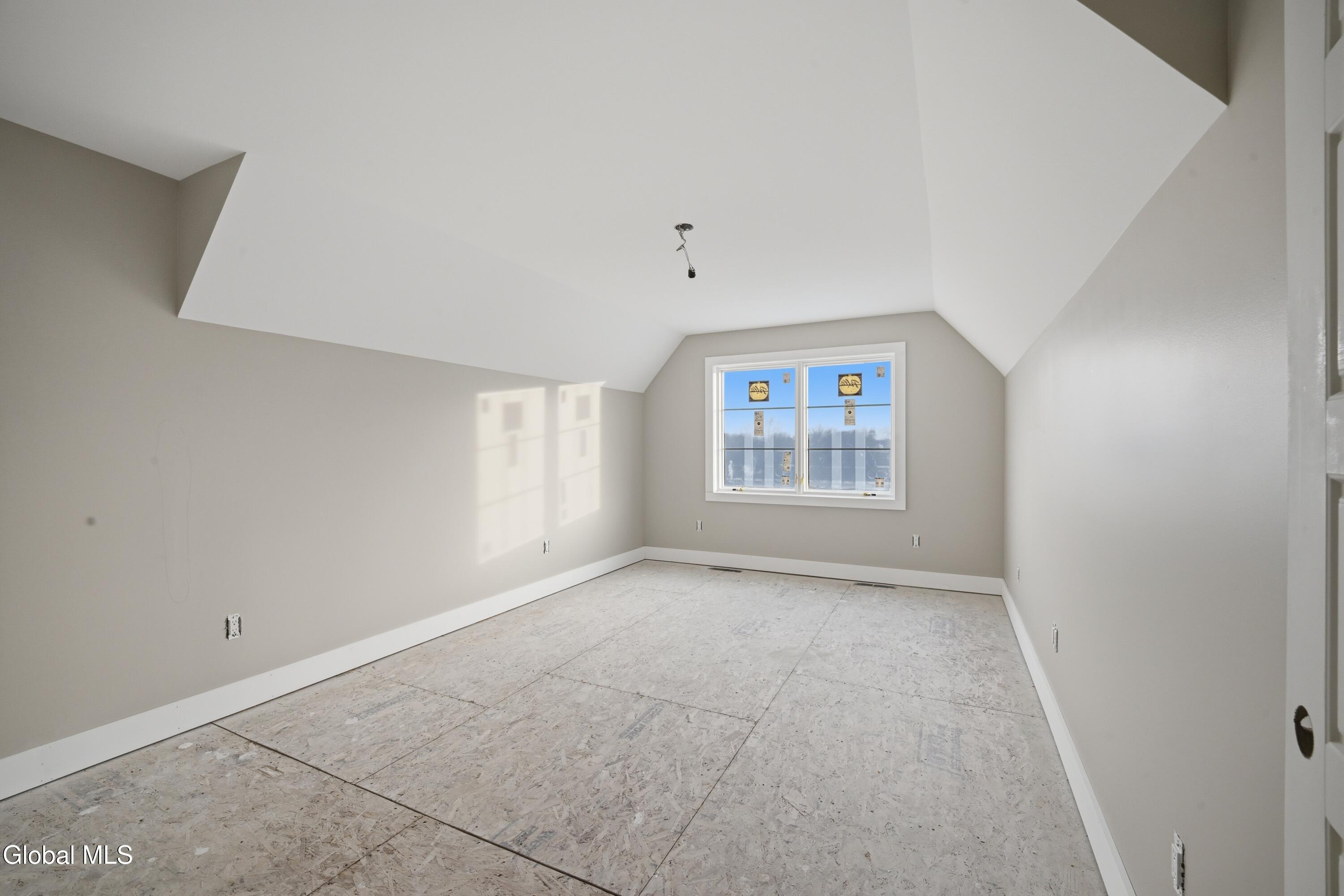 17 Schermerhorn Road Cohoes NY 12047