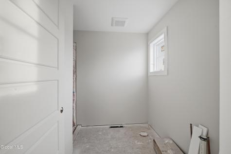 17 Schermerhorn Road Cohoes NY 12047
