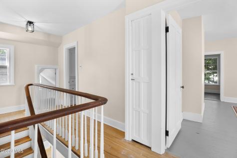 6 Grove Street Slingerlands NY 12159