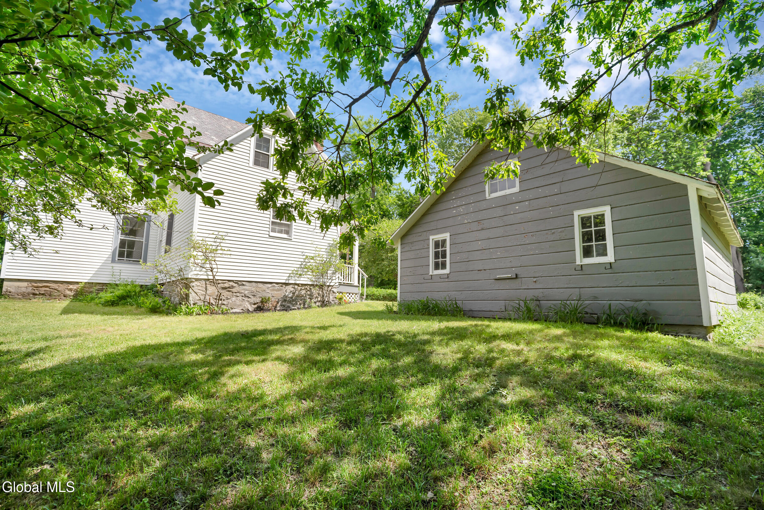 6 Grove Street Slingerlands NY 12159