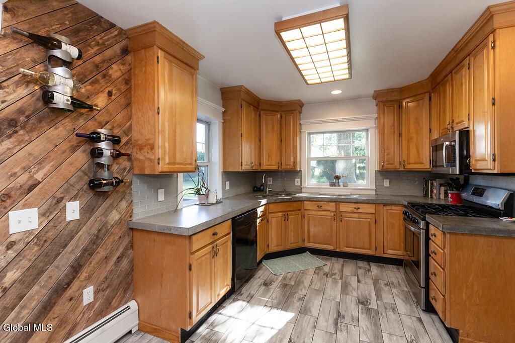 1569 Grand Boulevard Niskayuna NY 12309