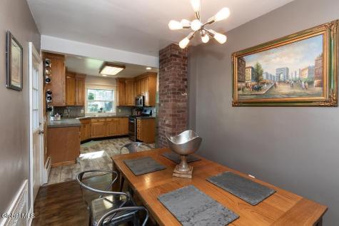 1569 Grand Boulevard Niskayuna NY 12309