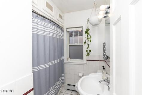 1569 Grand Boulevard Niskayuna NY 12309