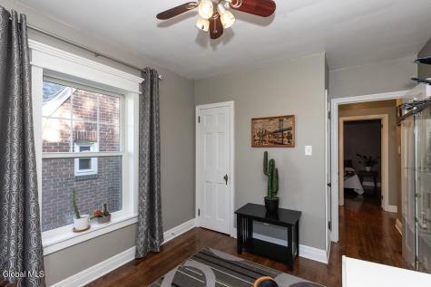 1569 Grand Boulevard Niskayuna NY 12309