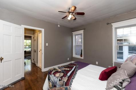 1569 Grand Boulevard Niskayuna NY 12309