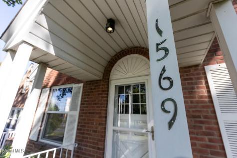 1569 Grand Boulevard Niskayuna NY 12309