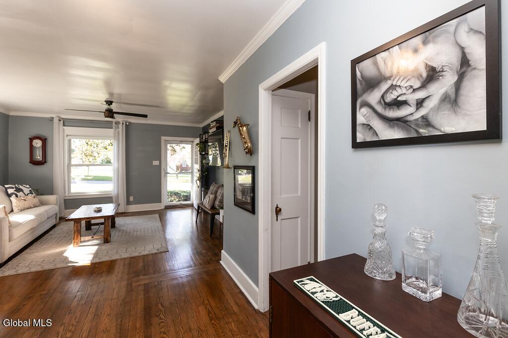 1569 Grand Boulevard Niskayuna NY 12309