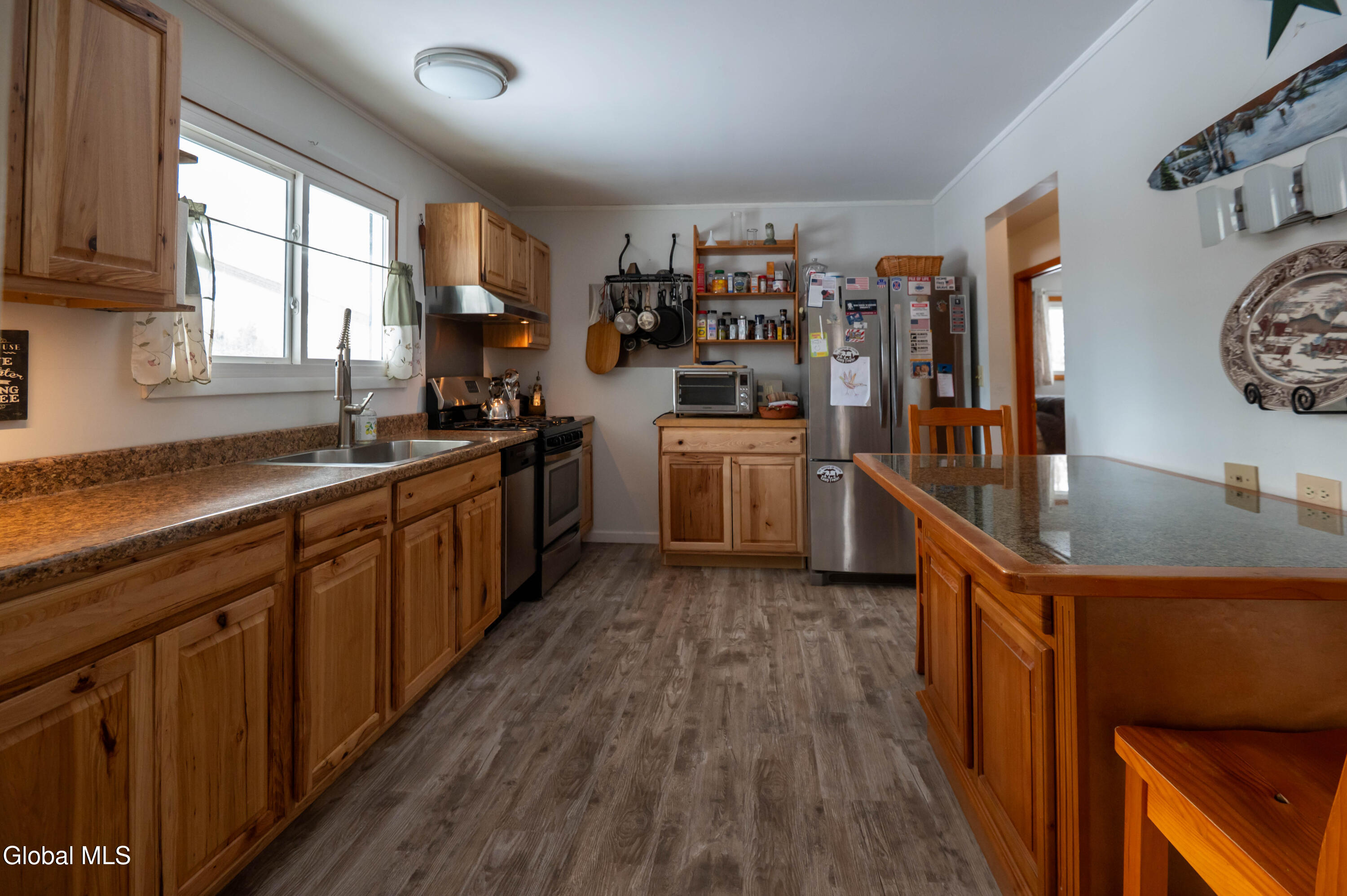 1169 Ny-9j Stuyvesant NY 12173