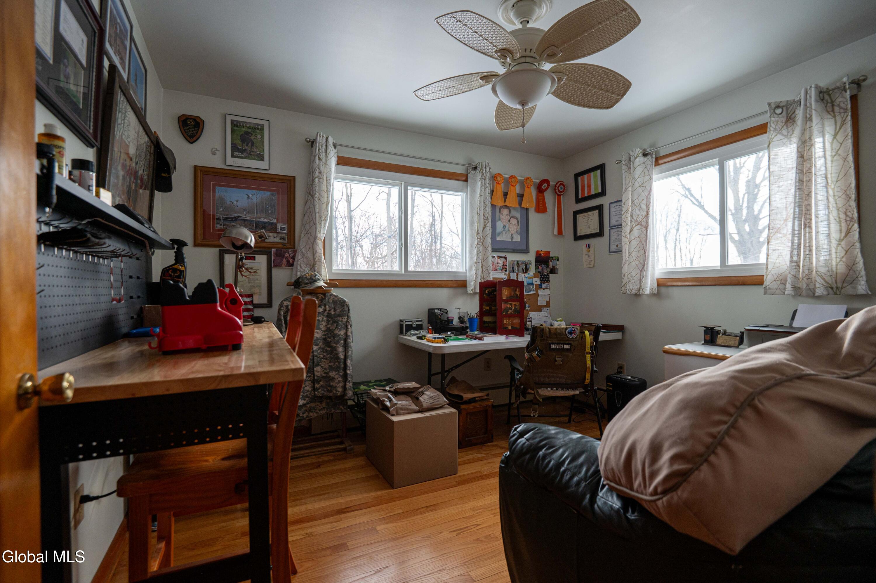 1169 Ny-9j Stuyvesant NY 12173