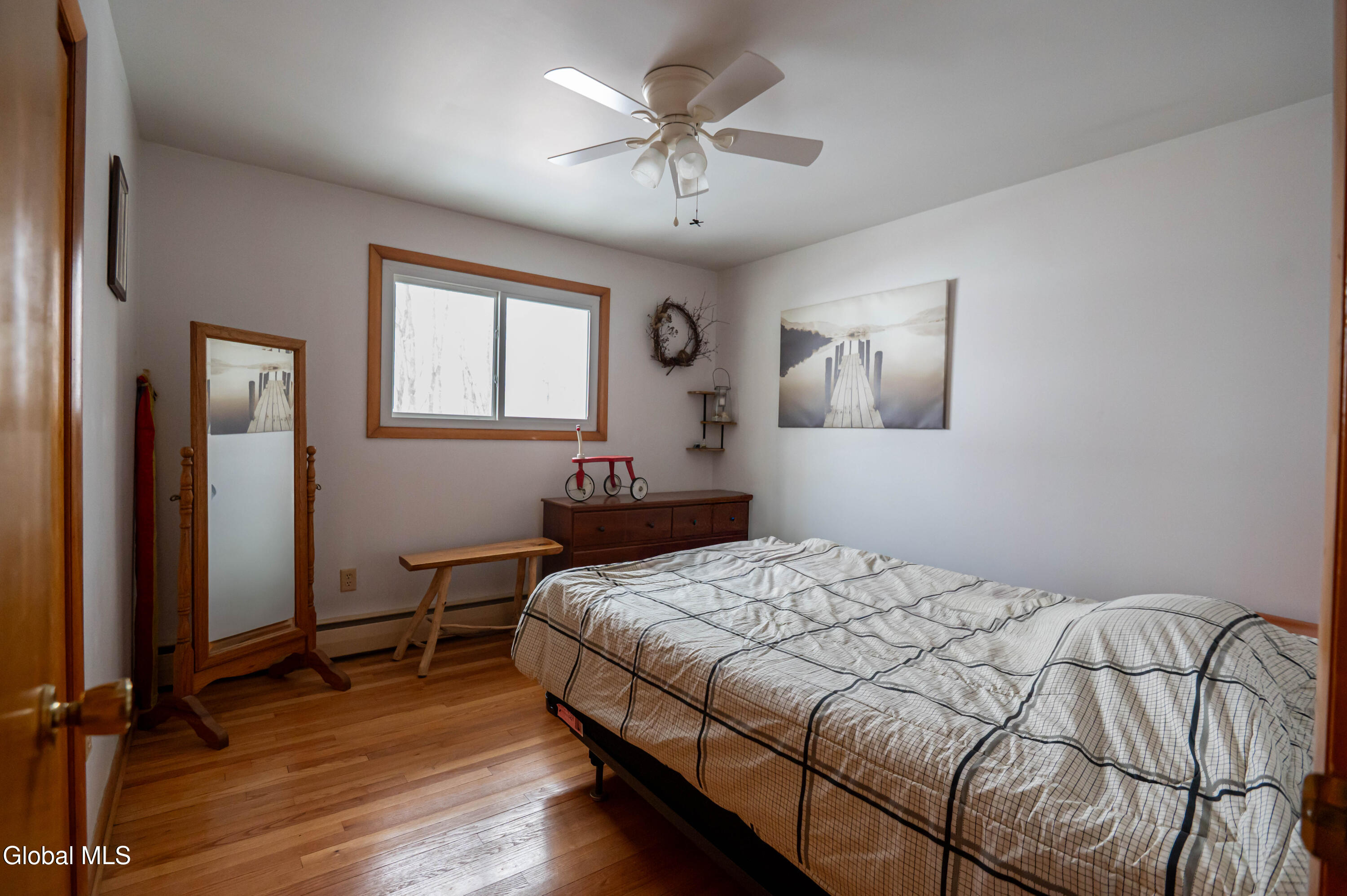 1169 Ny-9j Stuyvesant NY 12173