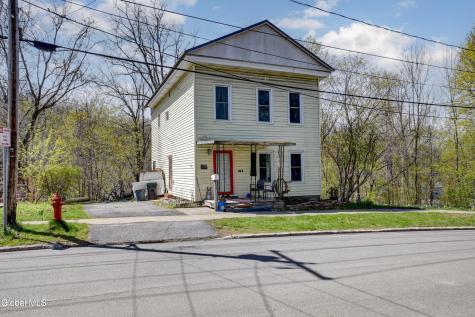 104 Moyer Street Canajoharie NY 13317