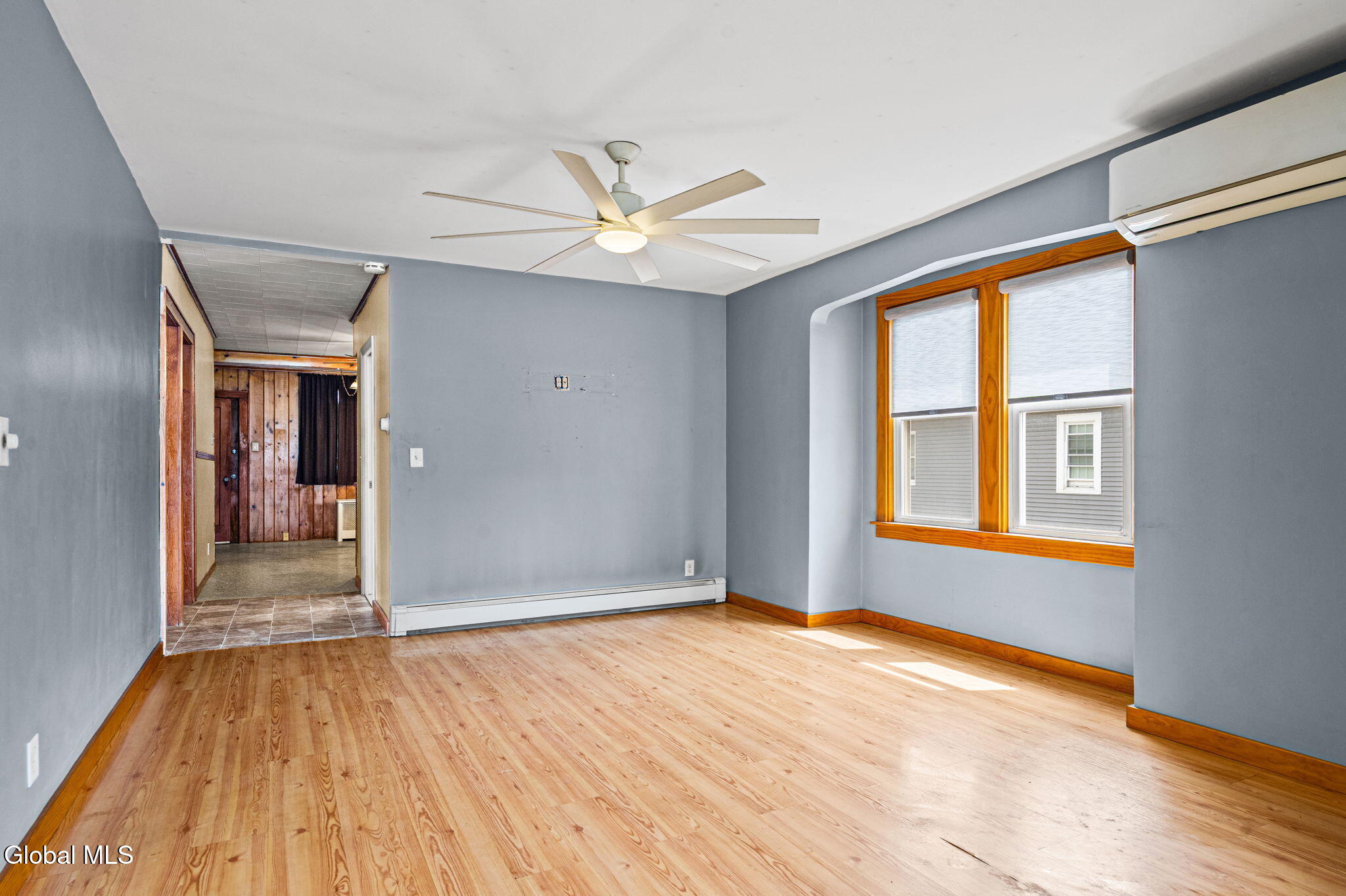3041 Hamburg Street Schenectady NY 12303