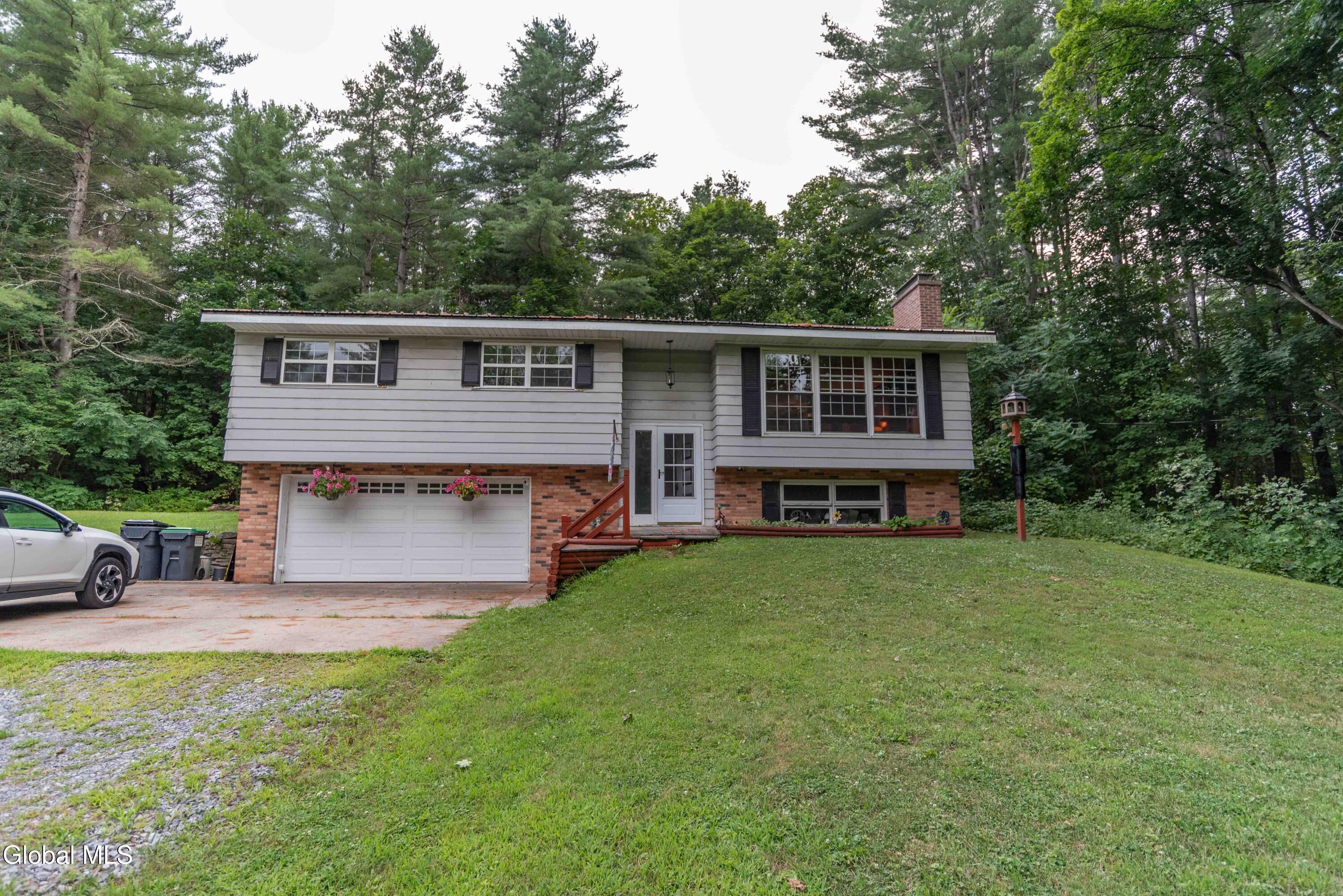 1056 New York 334 Fonda NY 12068