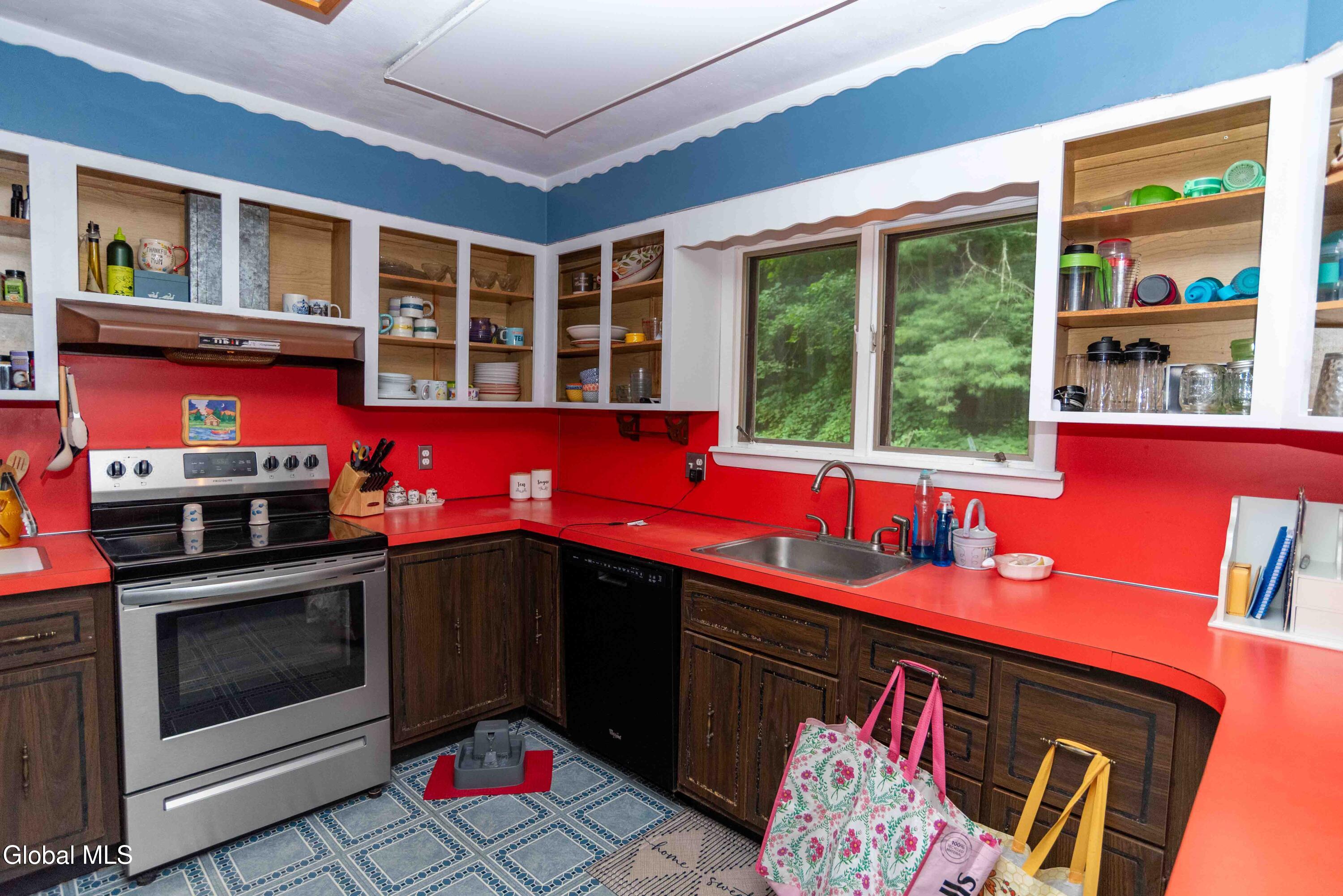 1056 New York 334 Fonda NY 12068