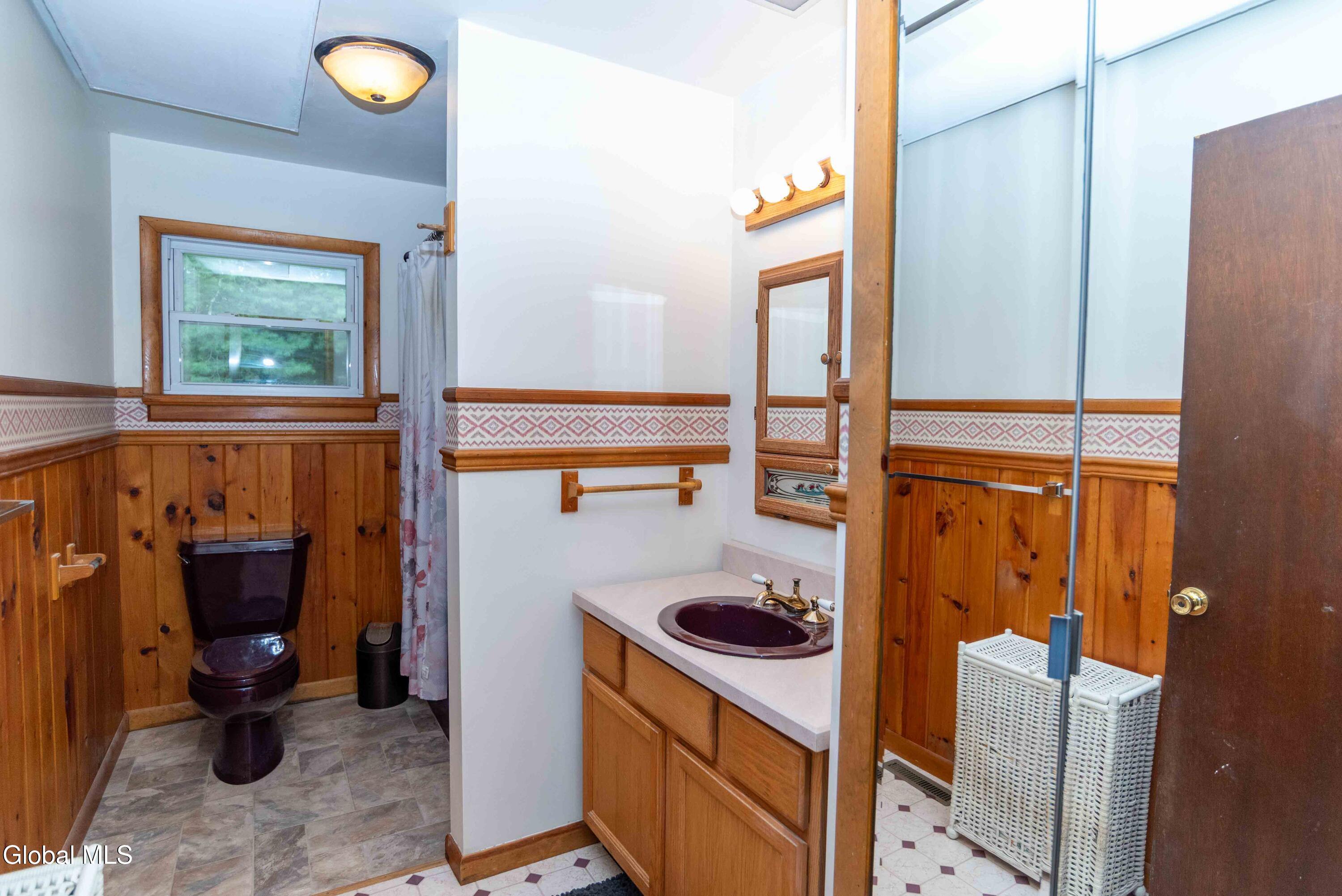 1056 New York 334 Fonda NY 12068