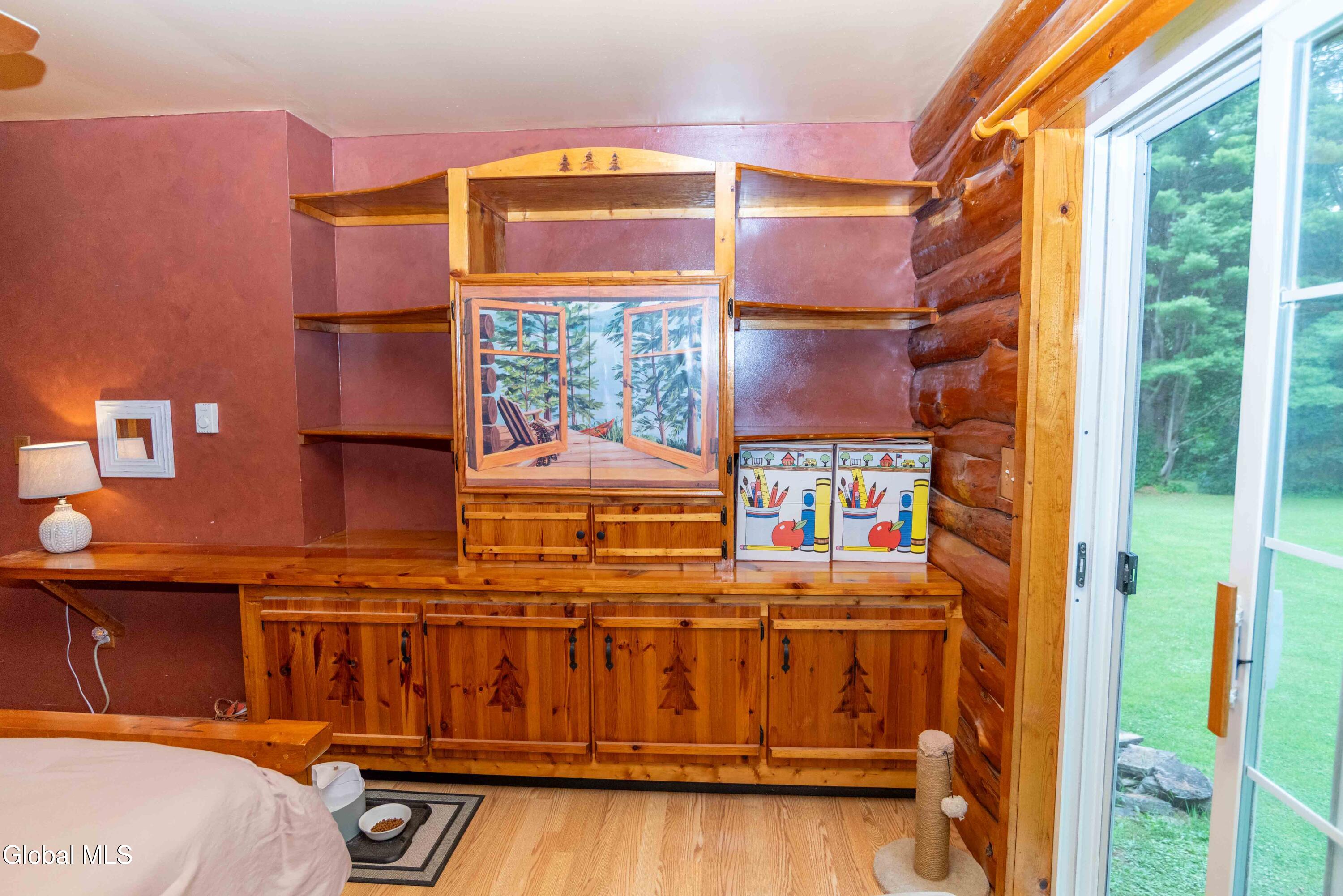 1056 New York 334 Fonda NY 12068