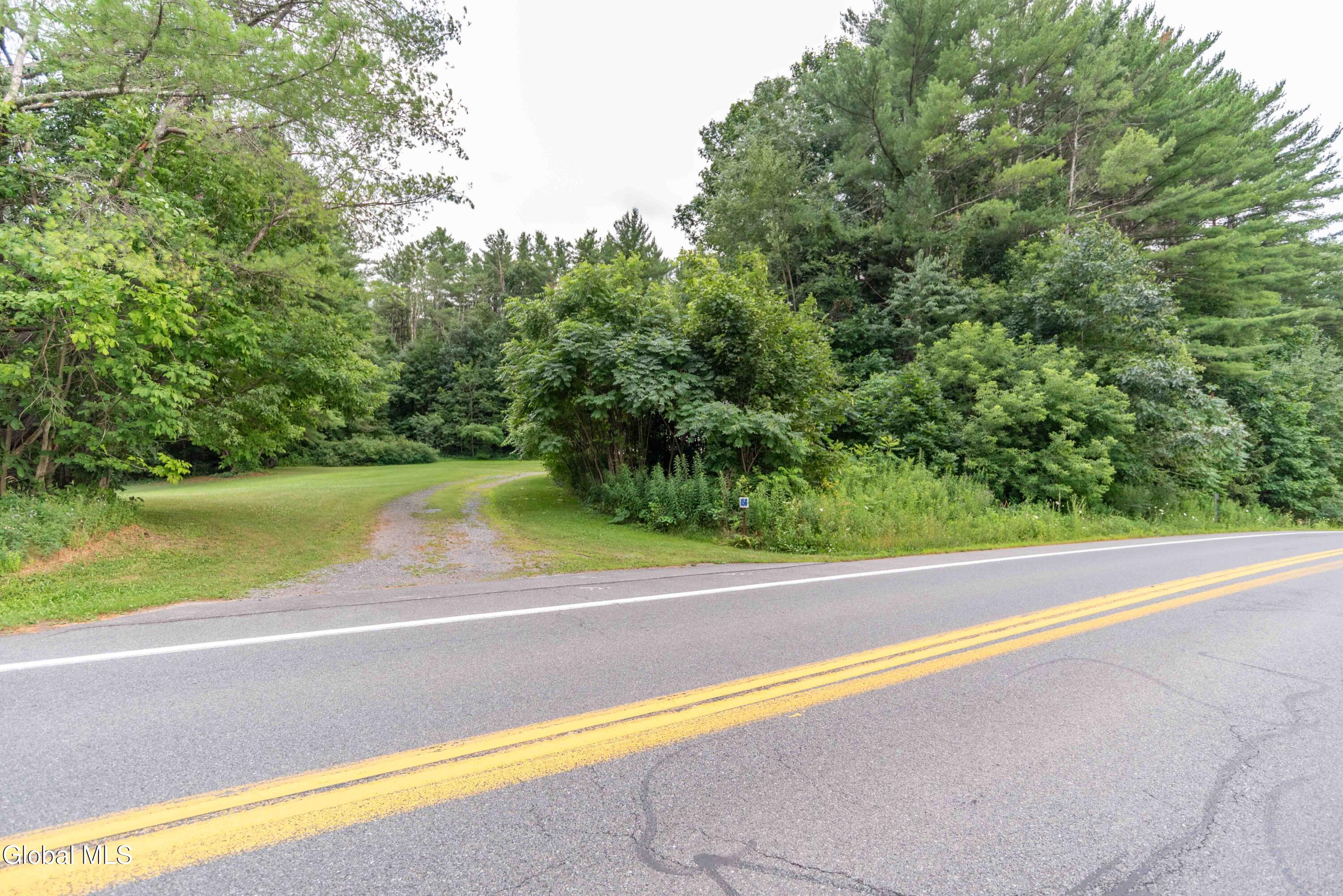 1056 New York 334 Fonda NY 12068