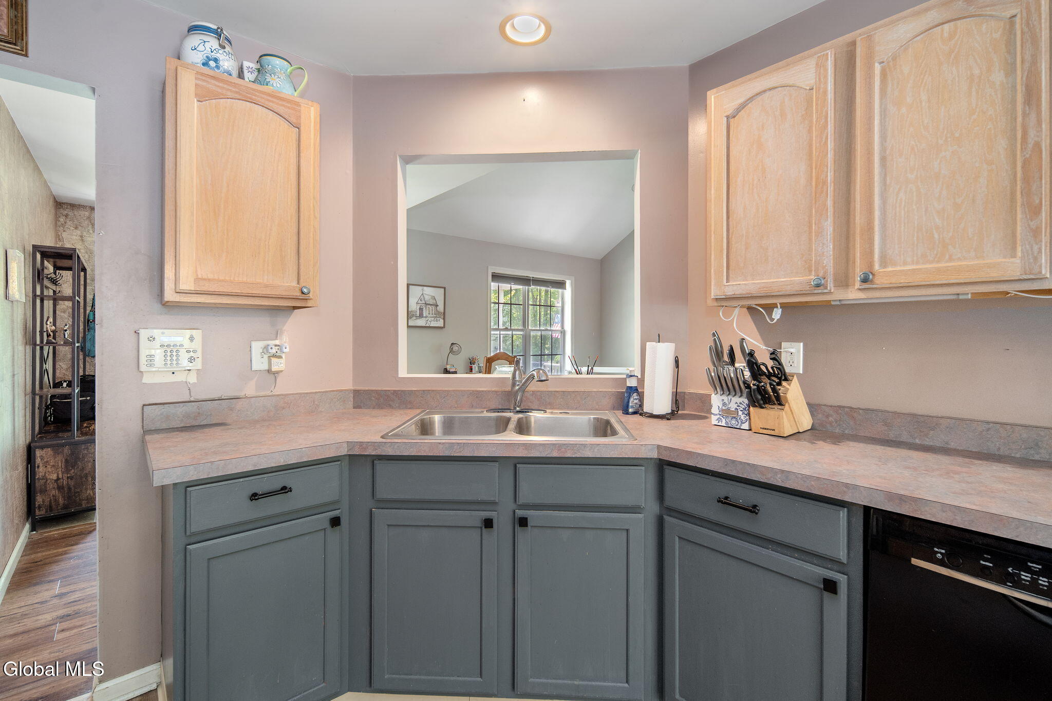 1150 Dianne Court Schenectady NY 12303