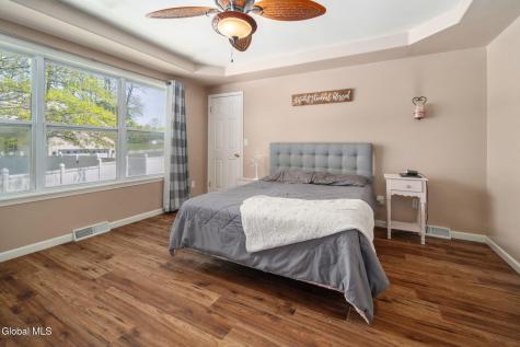 1150 Dianne Court Schenectady NY 12303