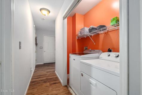 1150 Dianne Court Schenectady NY 12303