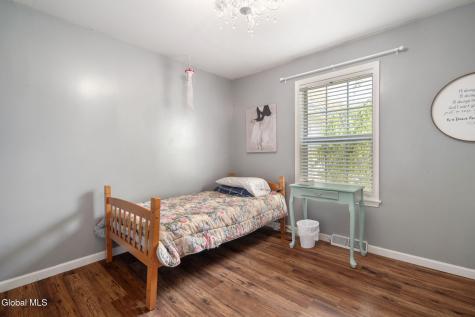1150 Dianne Court Schenectady NY 12303