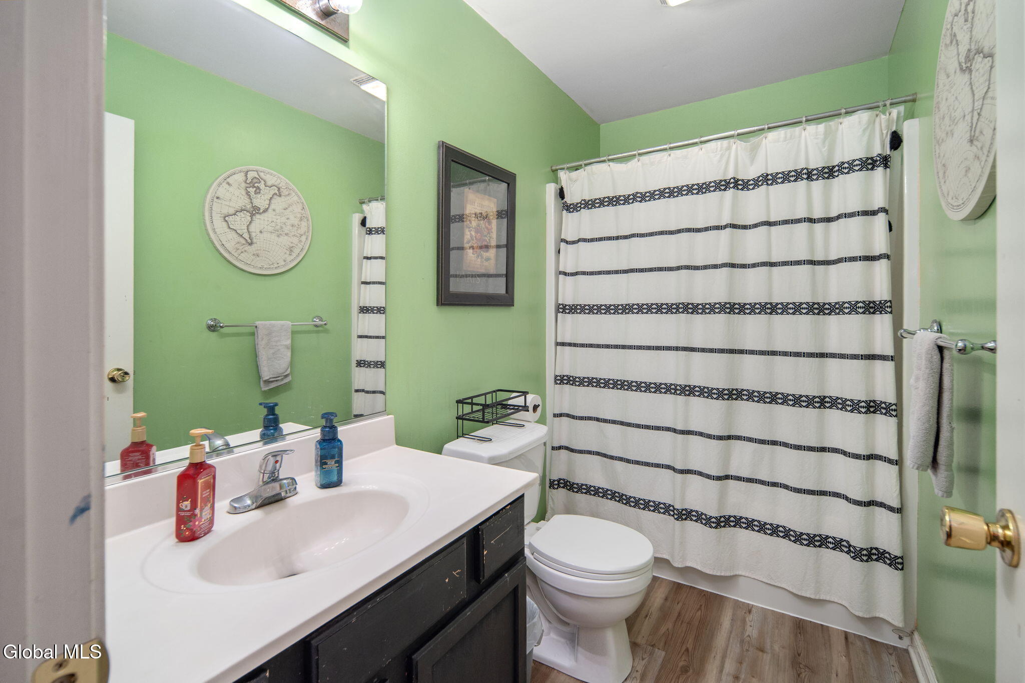 1150 Dianne Court Schenectady NY 12303