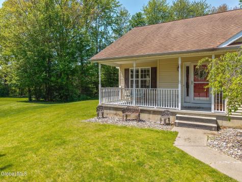 1150 Dianne Court Schenectady NY 12303