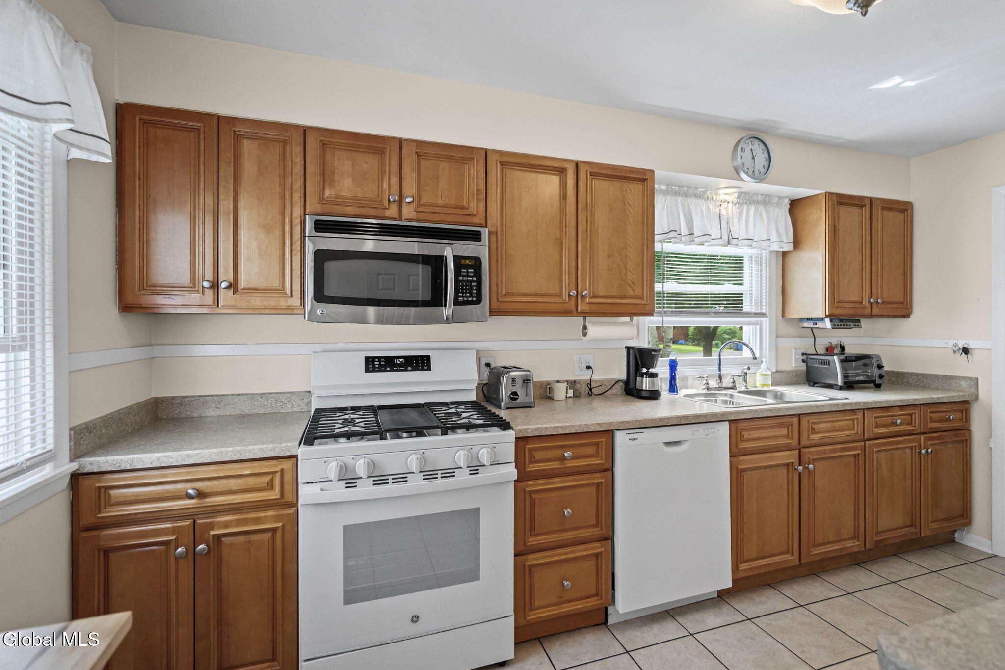 181 Shaker Park Drive Albany NY 12211