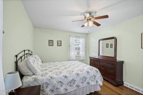 181 Shaker Park Drive Albany NY 12211