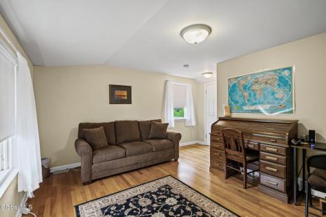 181 Shaker Park Drive Albany NY 12211