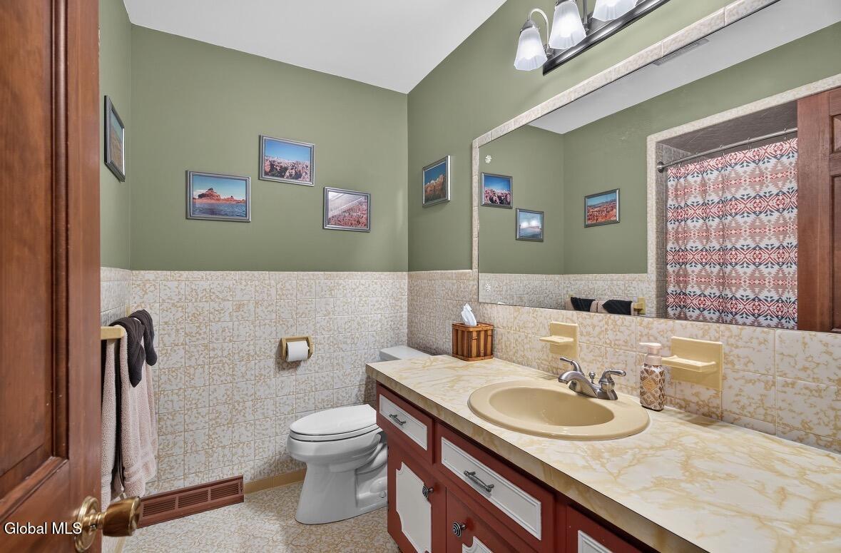 9 Mountainwood Drive Glenville NY 12302