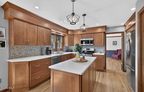 9 Mountainwood Drive Glenville NY 12302