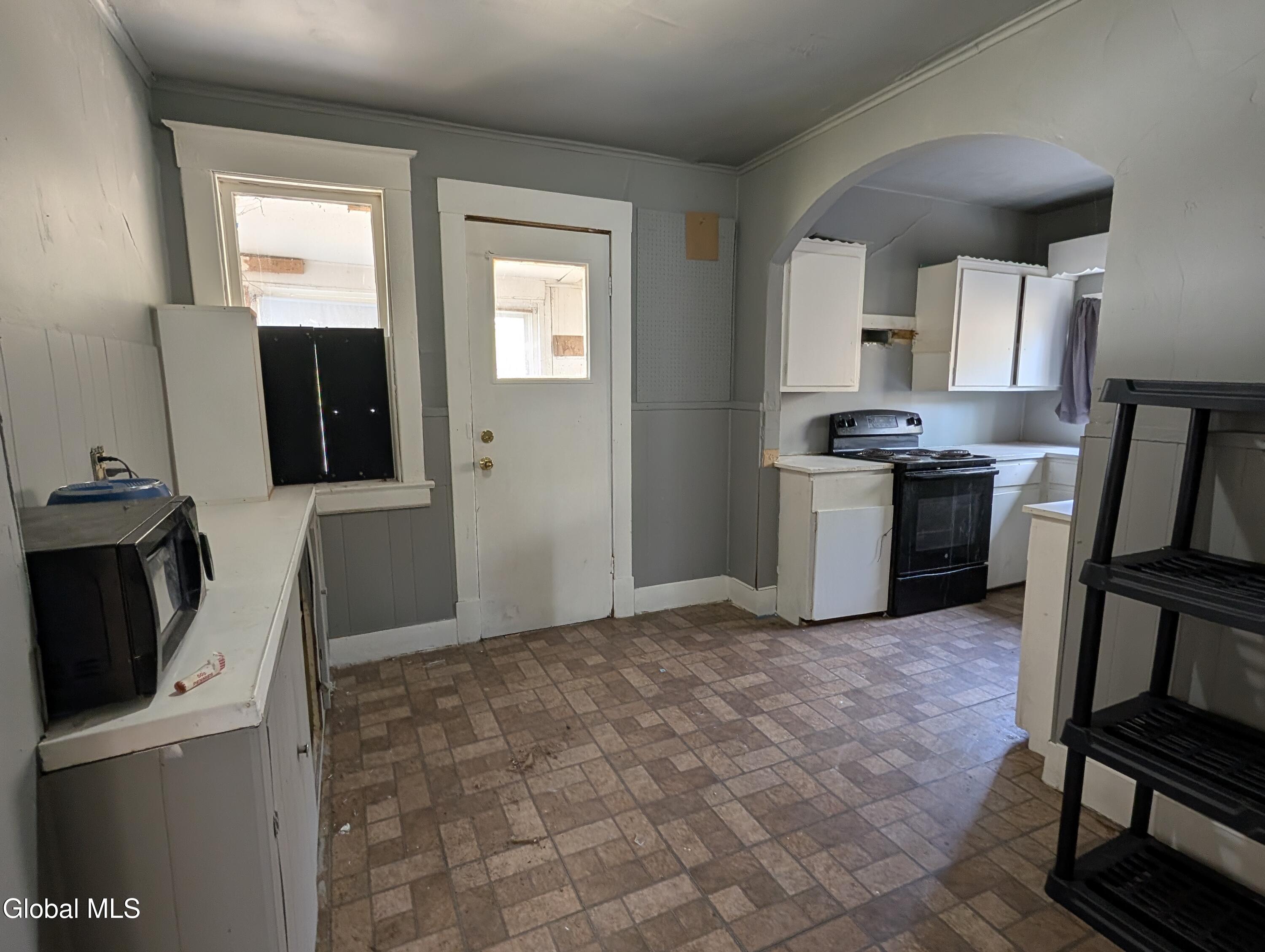 67 Montgomery Street Gloversville NY 12078