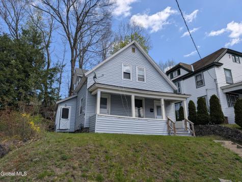67 Montgomery Street Gloversville NY 12078