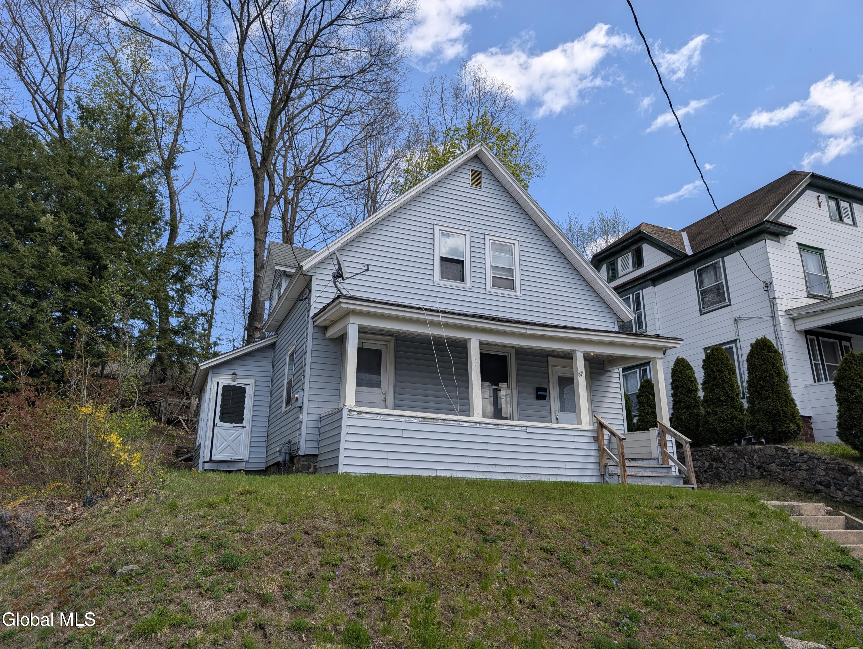 67 Montgomery Street Gloversville NY 12078