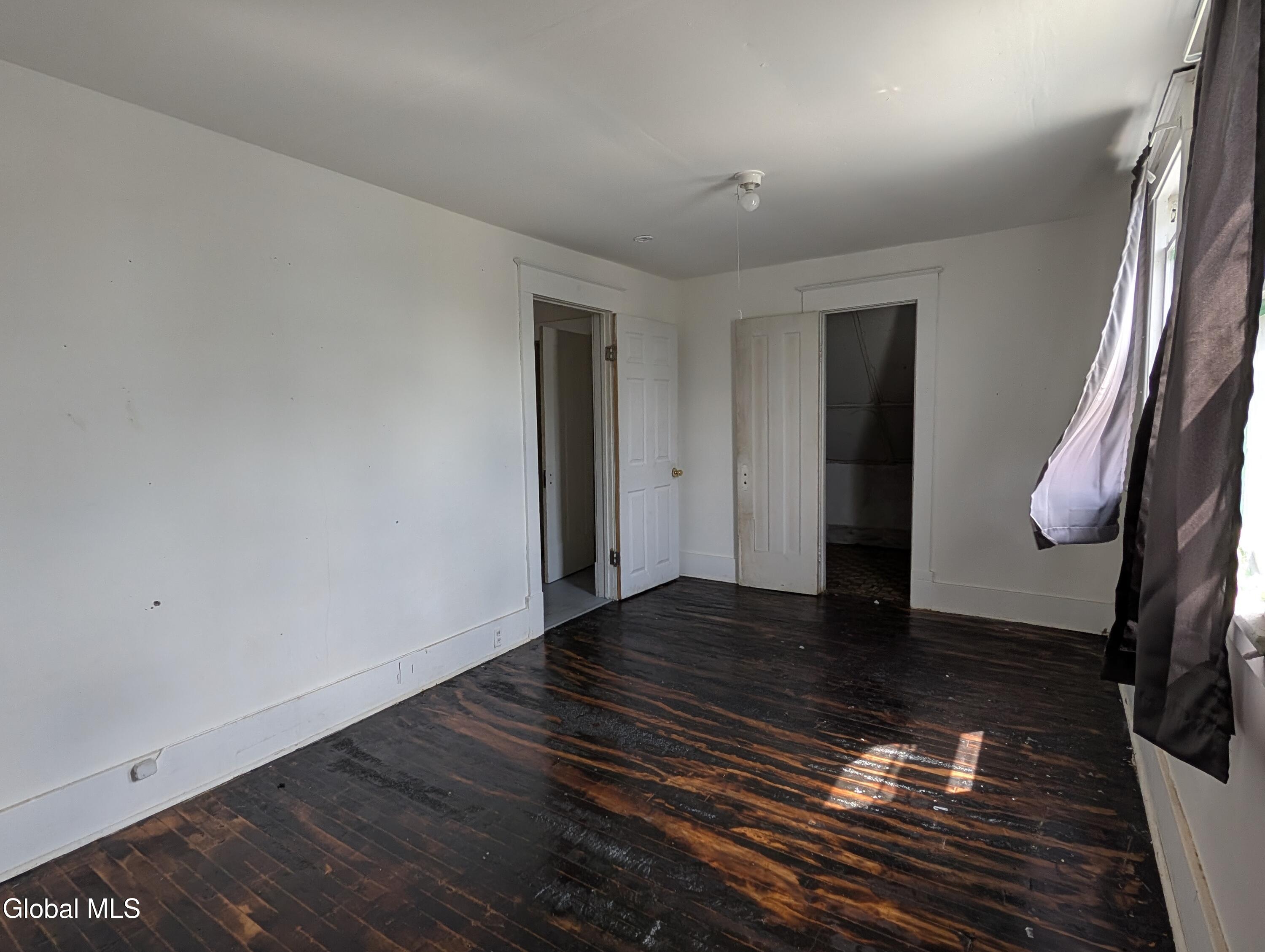 67 Montgomery Street Gloversville NY 12078